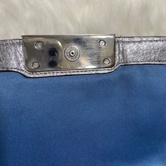 COACH Silver Metallic Leather Crossbody Y2K - Picture 7 of 11